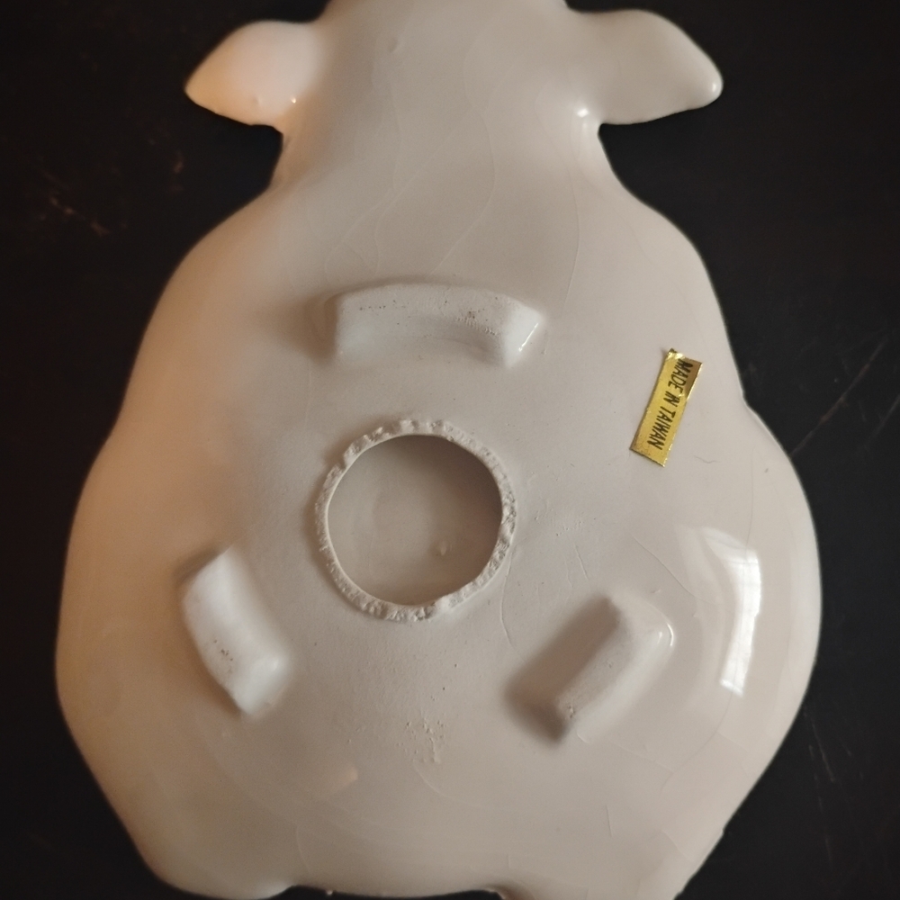 Black and White Cow-Shaped Ceramic Spoon Rest - Picture 5 of 7